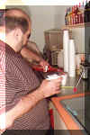 El primer Raspado.. lo hace Edgar Vivar